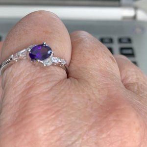 .925 Sterling Silver Amethyst and CZ Ring - Size 9
